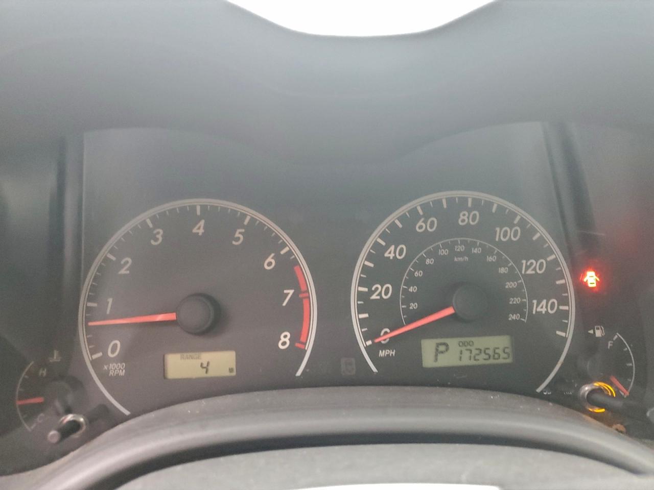 Toyota Corolla Base Image 7