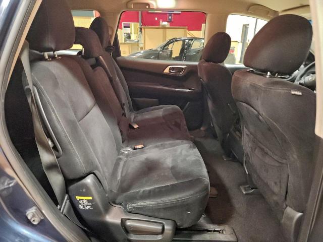 Nissan Pathfinder S Image 7