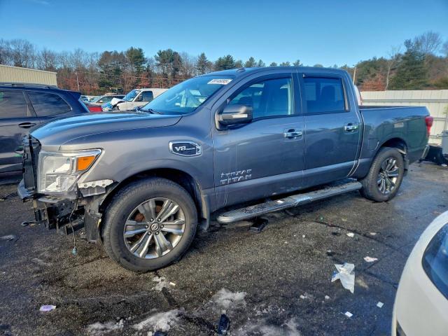  Salvage Nissan Titan