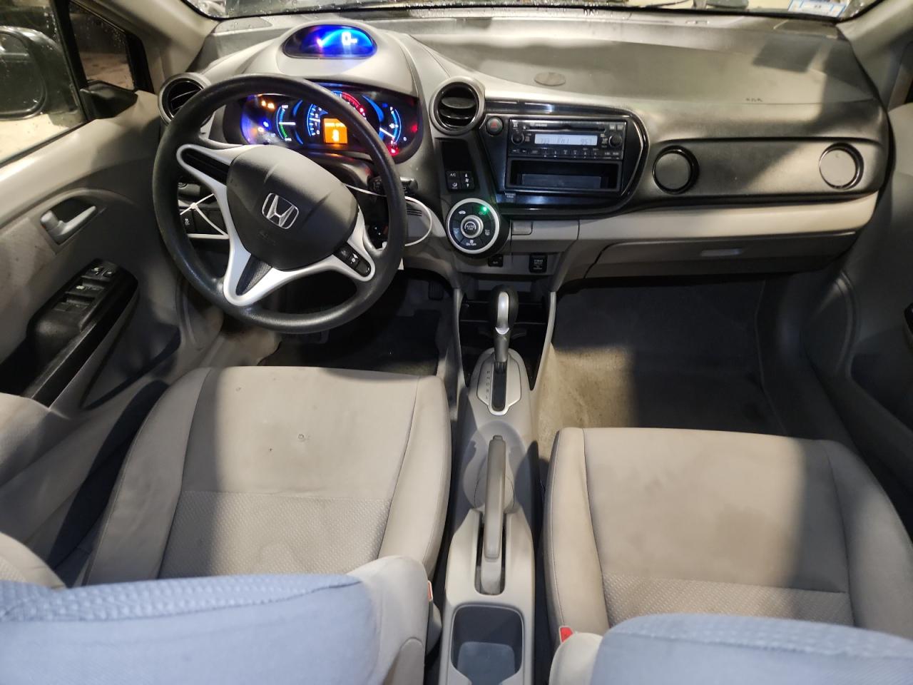 Honda Insight Image 6