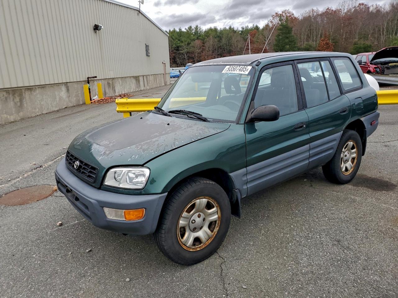 Toyota RAV4 Image 1