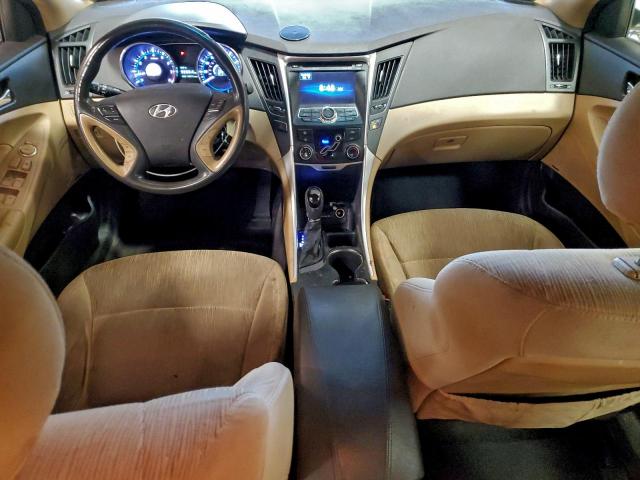 Hyundai SONATA Gls Image 12
