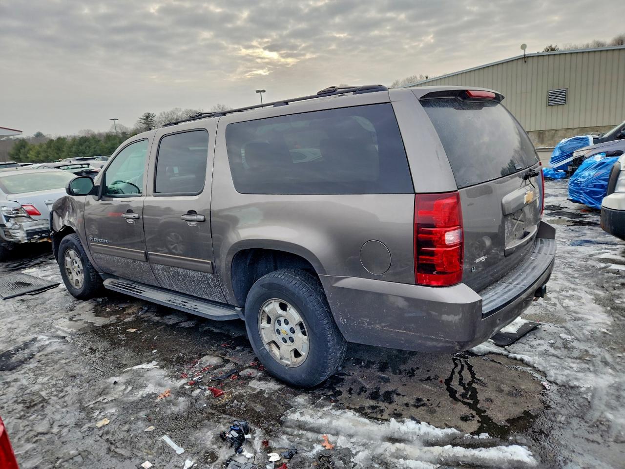 Chevrolet Suburban K1500 Lt Image 2