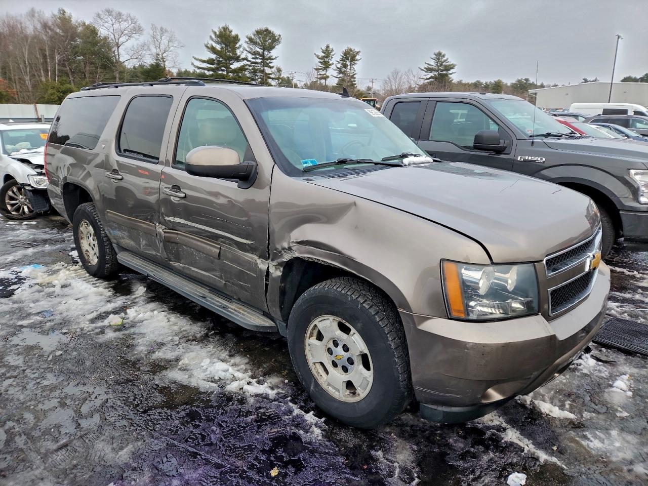 Chevrolet Suburban K1500 Lt Image 12