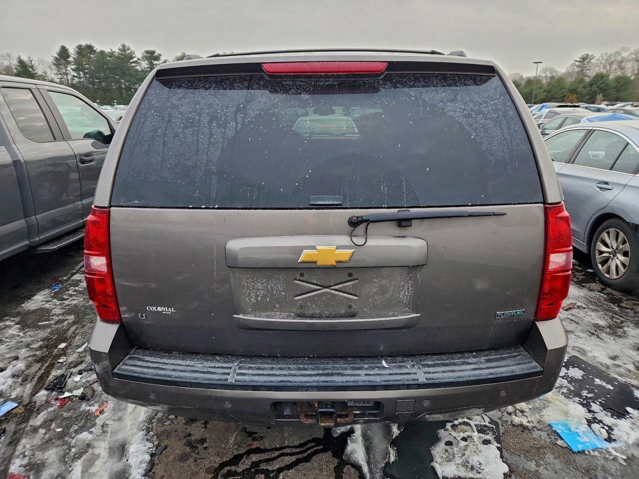 Chevrolet Suburban K1500 Lt Image 7