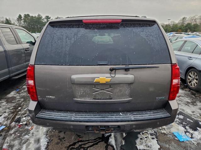 Chevrolet Suburban K1500 Lt Image 7