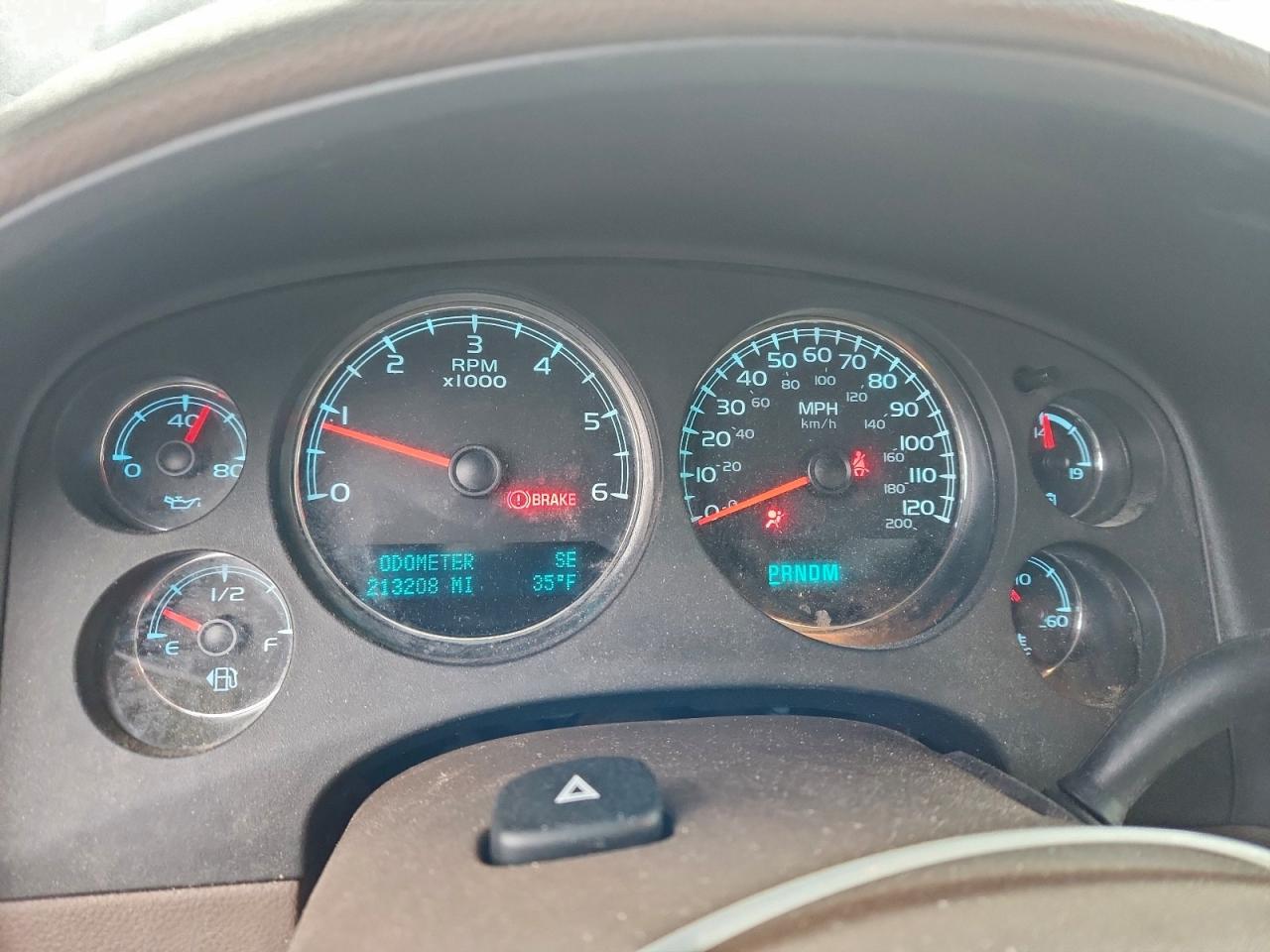 Chevrolet Suburban K1500 Lt Image 11