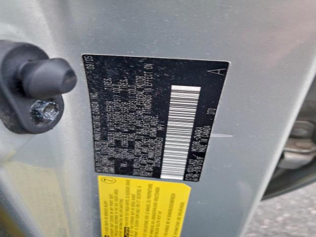 Lexus RX 330 Image 9