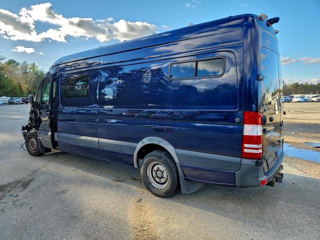 Mercedes-Benz Sprinter 3500 Image 13