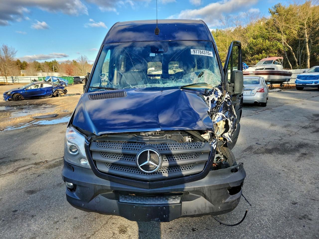 Mercedes-Benz Sprinter 3500 Image 11