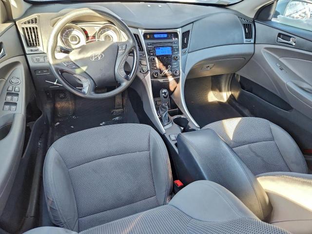 Hyundai SONATA Gls Image 7