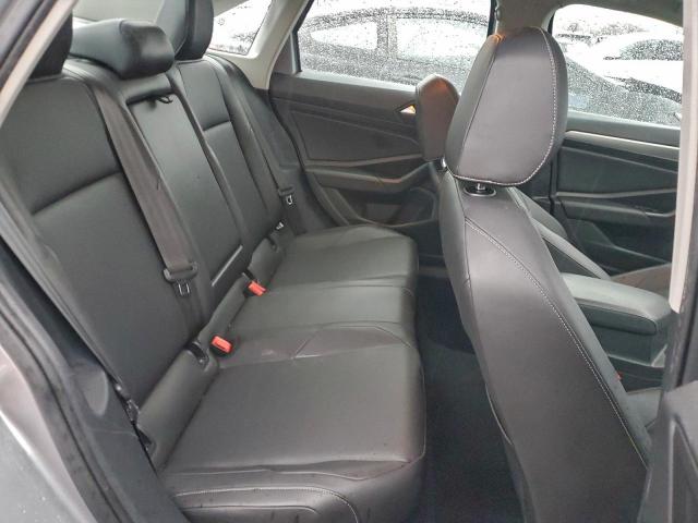 Volkswagen Jetta S Image 12